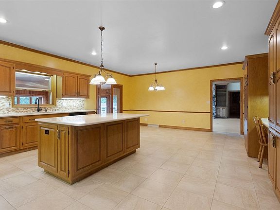 Kitchen dinette