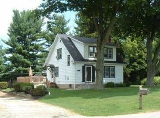 407 E Walker St, Rolling Prairie, IN 46371