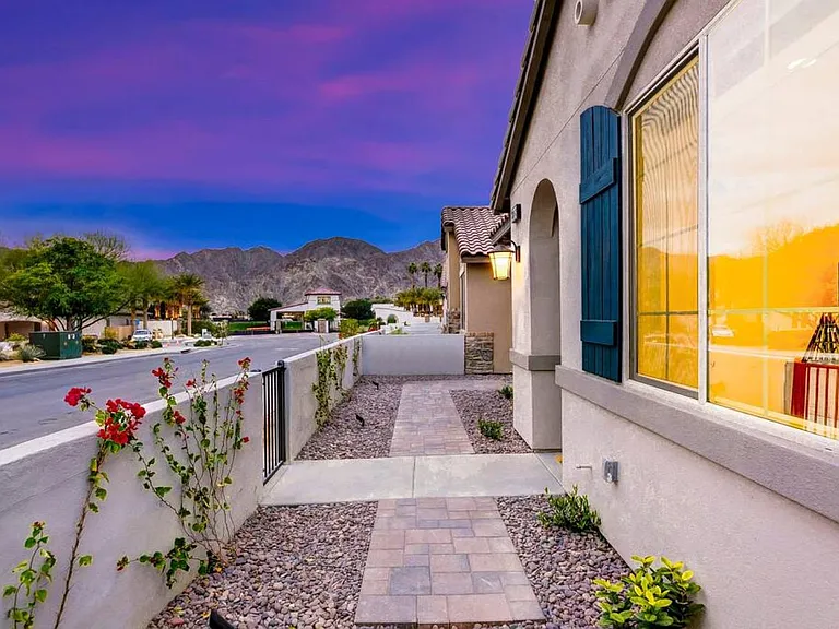80243 Whisper Rock Way — Photo 19