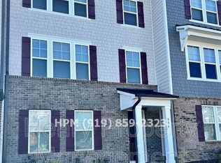 804 Patriot Summit Ln, Apex, NC 27523