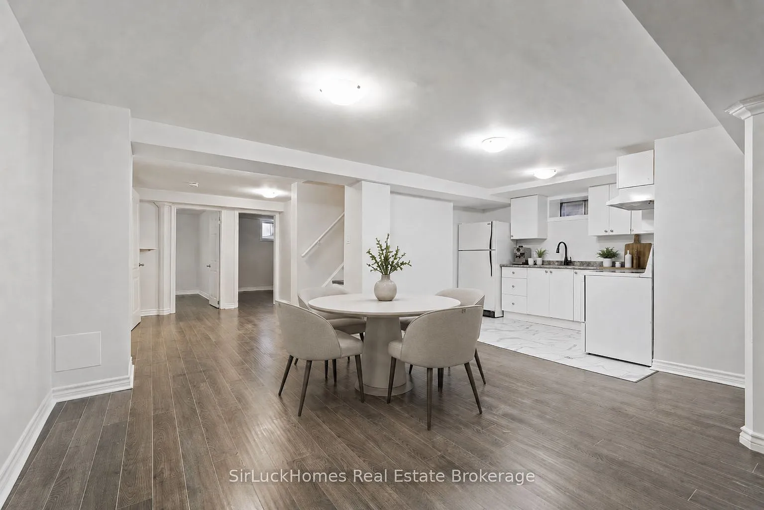 2 bed, $2,000 — Photo 4
