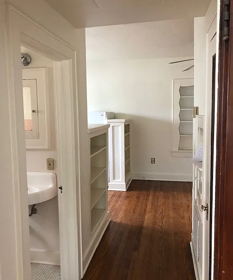 133 NW 30th St — Photo 9