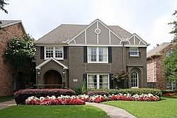 1st image of 3711 Binkley Ave