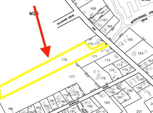 170 Oak St, Oakland, ME 04963