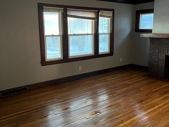 3rd image of 3429 W 130th St Floor 2