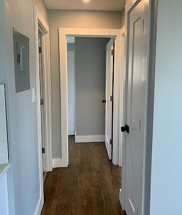 4th image of 2059 N Woodstock St APT 206