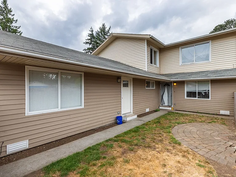 15108 Washington Ave SW #2 — Photo 1
