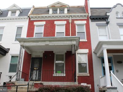 1349 Perry Pl NW, Washington, DC, 20010
