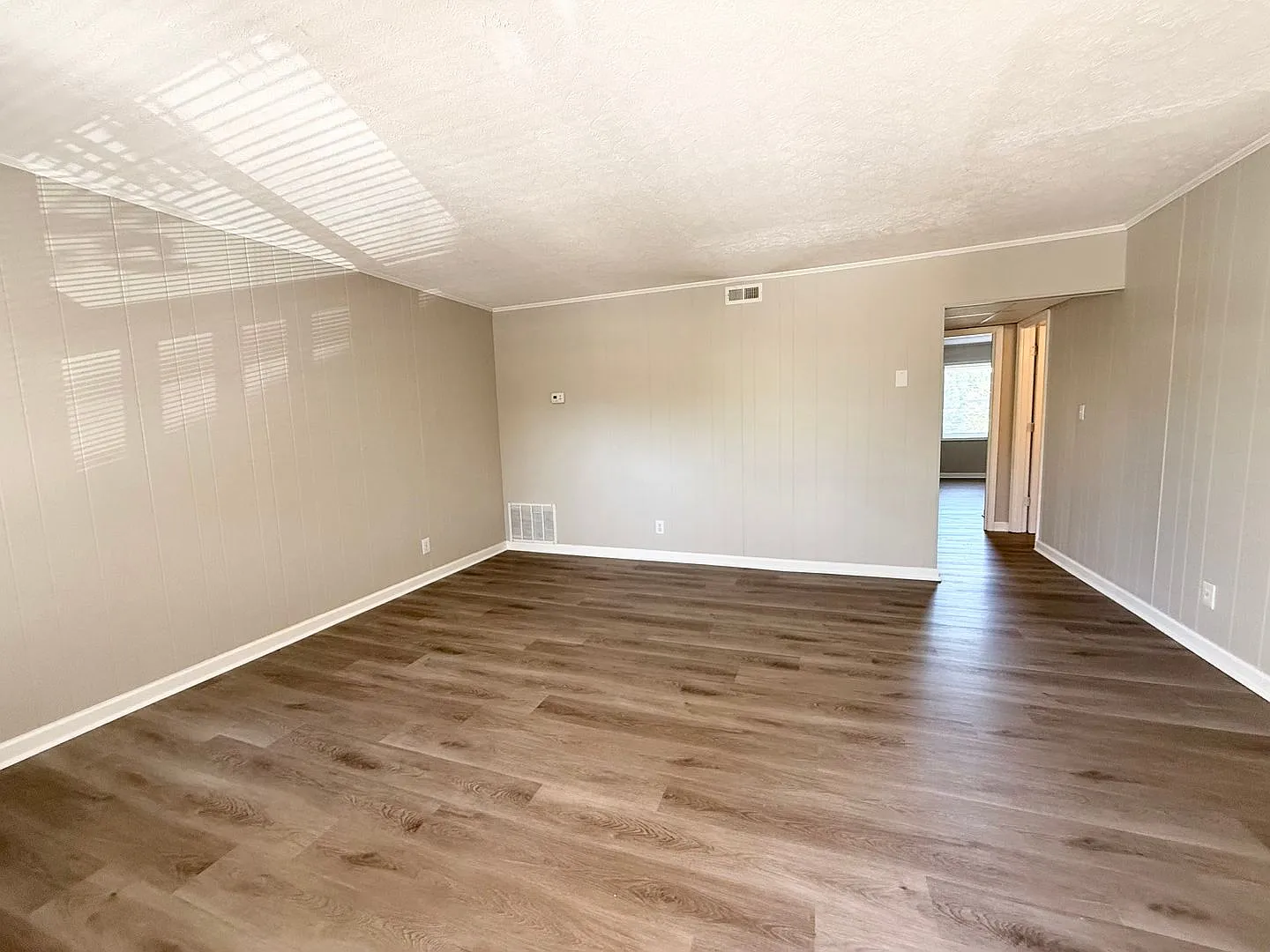 Sterling Place Apt 303 Move-In Ready 2 Bed, 1 Bath — Photo 3