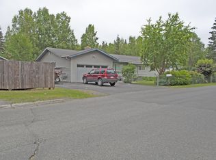 6827 Bugle Ct, Anchorage, AK 99507