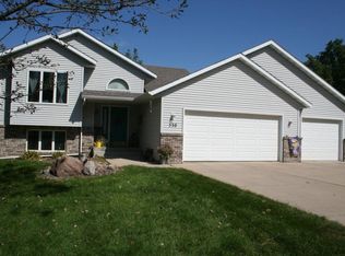 530 W McKinley St, Owatonna, MN 55060