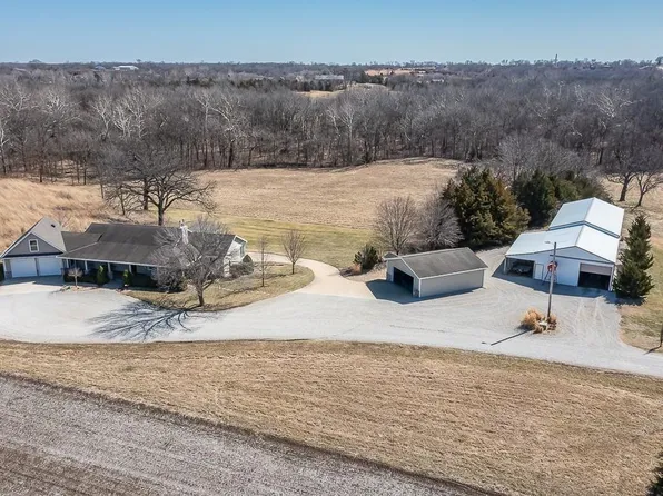 13462 222nd St, Linwood, KS 66052
