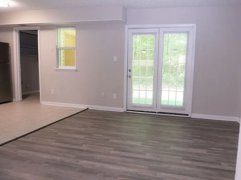 Stone Brooke Apartments Homes — Photo 102