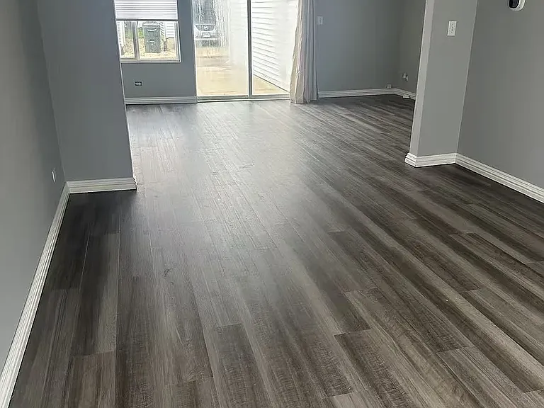 205 W Washington St — Photo 4