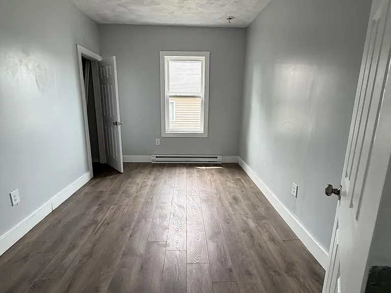 334 Admiral St #2 — Photo 9