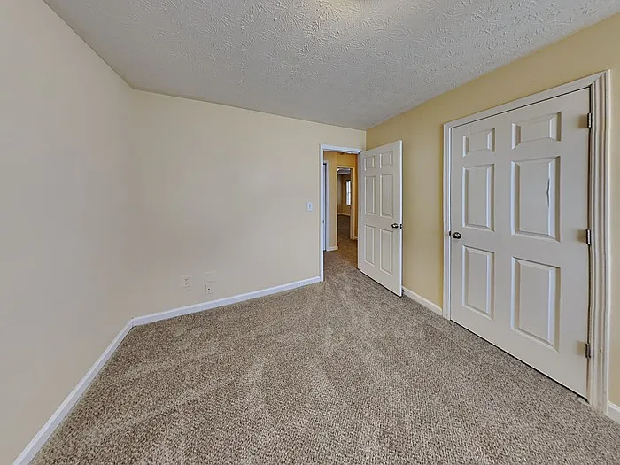 1445 Lafayette Sq — Photo 15