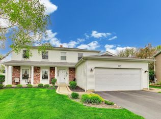879 Saybrook Ln, Buffalo Grove, IL 60089