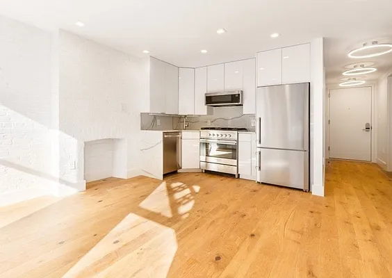 Rented by Bold New York | media 1