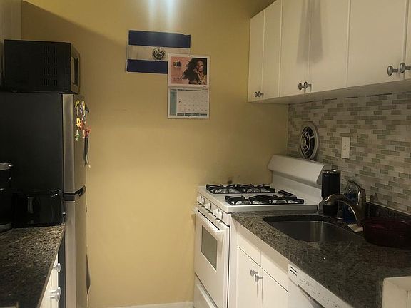 3rd image of 7710 Donnybrook Ct APT 208