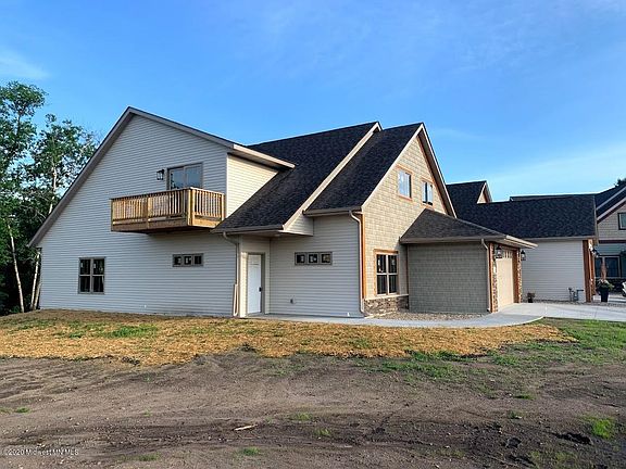2nd image of 2186 Shady Ln