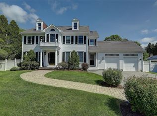 40 Chapin Rd, Barrington, RI 02806