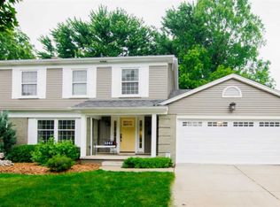 3341 Bluett Dr, Ann Arbor, MI 48105