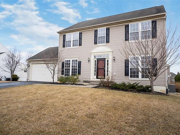 2nd image of 5921 Monocacy Dr
