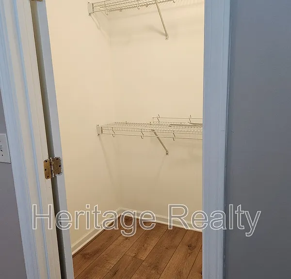 4820 Poplar Crest Way — Photo 11