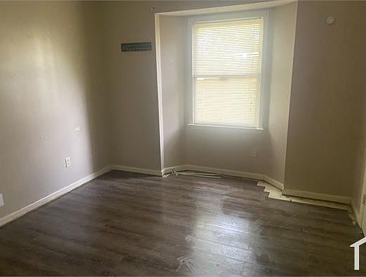 5th image of 6107 Meadow Rose Ln
