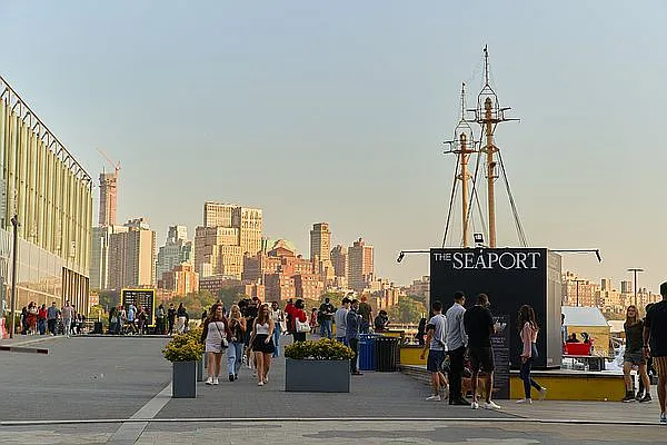 Rented by Living New York | media 61