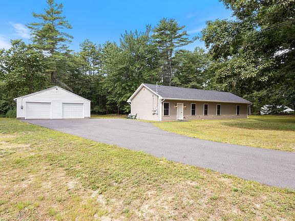 2nd image of 242 Ferry Road
