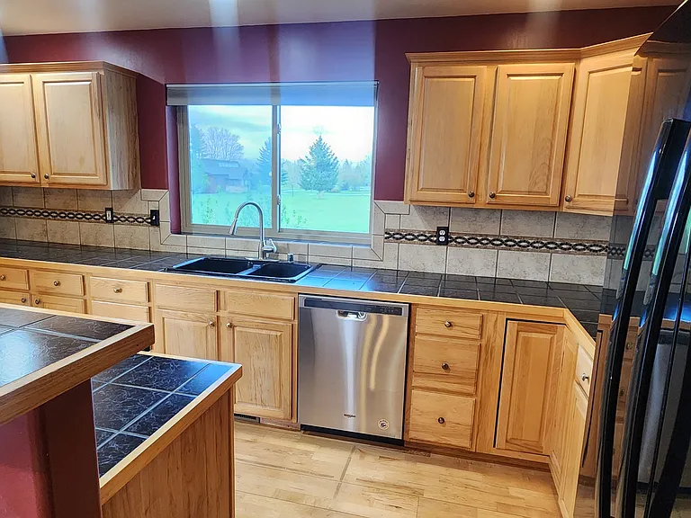 8105 Alamosa Ln — Photo 3