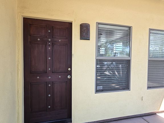 2nd image of 1250 N Howard Blvd