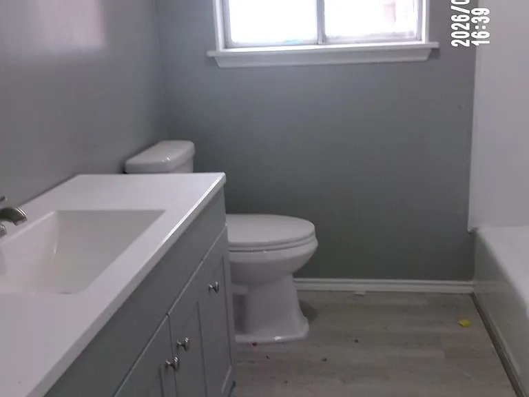 1319 NW Carroll Dr — Photo 11