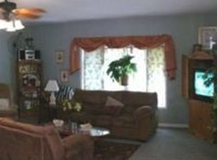 611 Oak Ave, Cuba, MO 65453