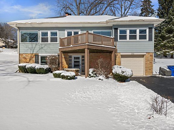 3rd image of W191S7367 Shore LANE