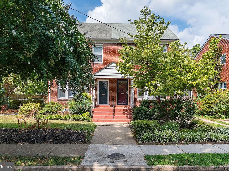 1st image of 410 E Custis Ave