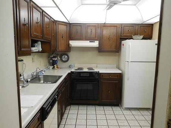 3rd image of 1800 SE Saint Lucie Blvd APT 2-208