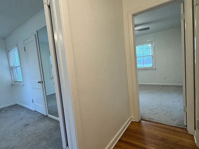 1803 Dorchester Dr — Photo 11