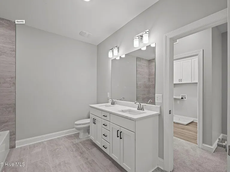 319 Taylorwood Dr — Photo 19