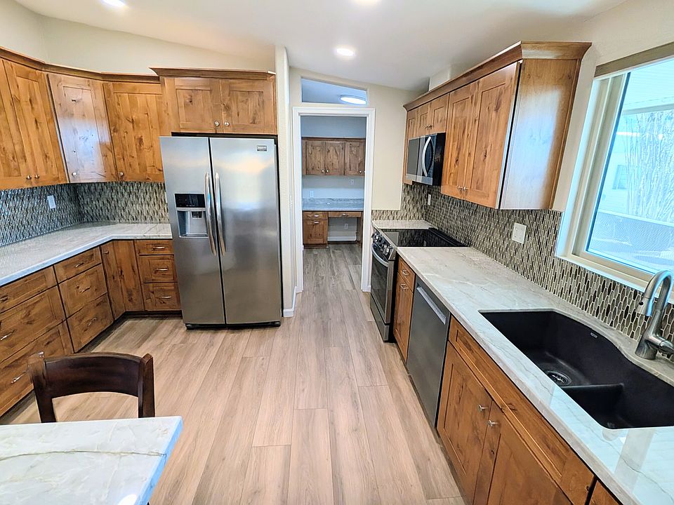 1st image of 10676 N Kilimanjaro Ave