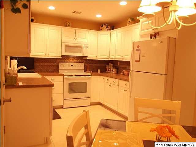1st image of 1269 Argyll Circle #B
