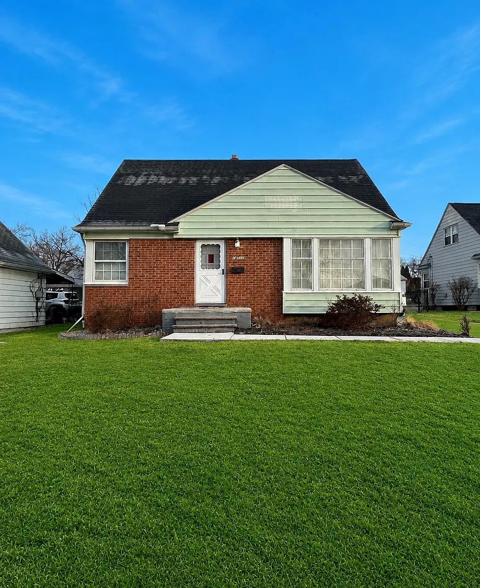 3 bed, 1886 sqft, $1,800 — Photo 1