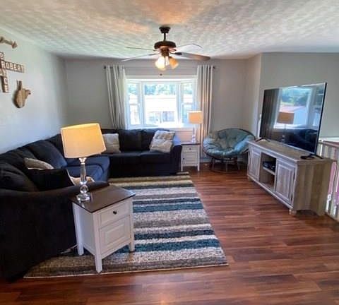 2nd image of 102 Pinehurst Dr