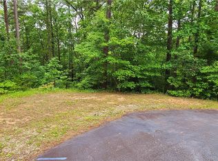 118 Art Sheldon Way, Pickens, SC 29671