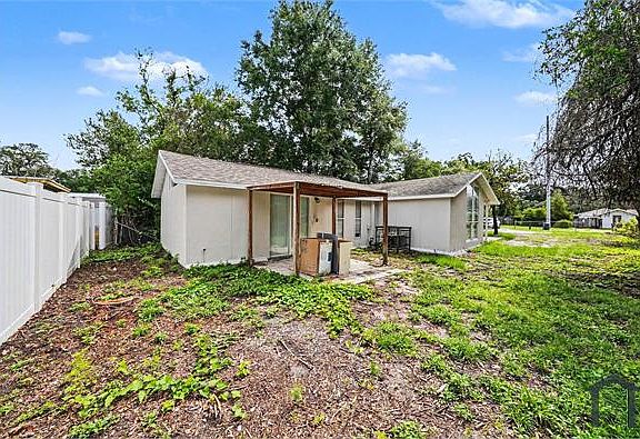 5th image of 8716 N Blvd