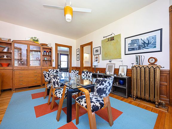 23rd image of 154 Boynton Avenue