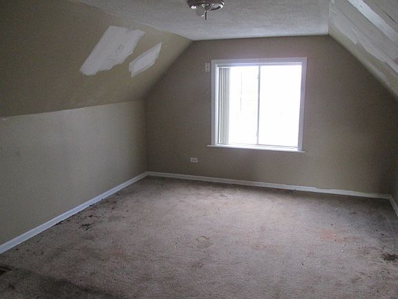 5th image of 4917 W 28th St