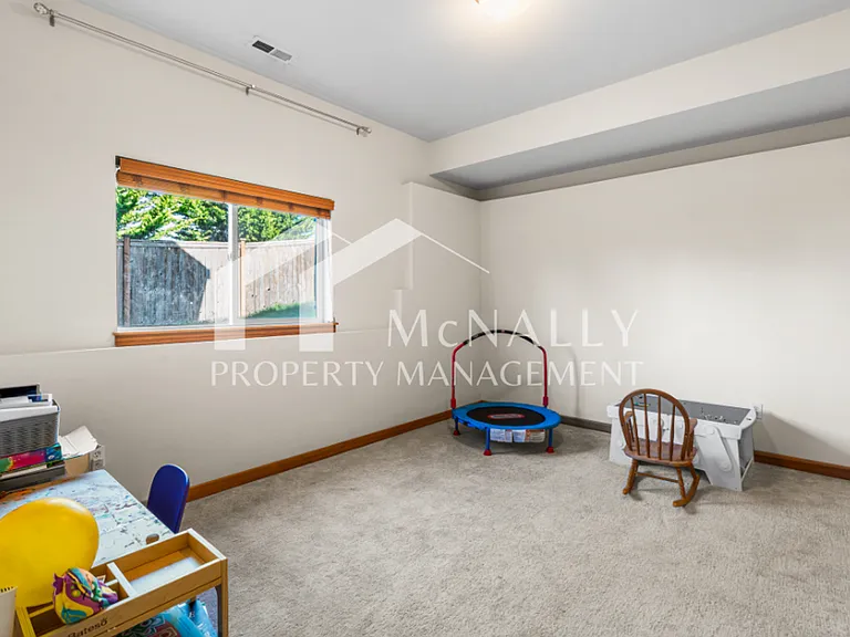 9723 Phillips Rd SE — Photo 22
