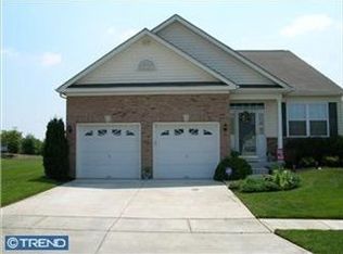 33 Mayfaire Cir, Westampton, NJ 08060